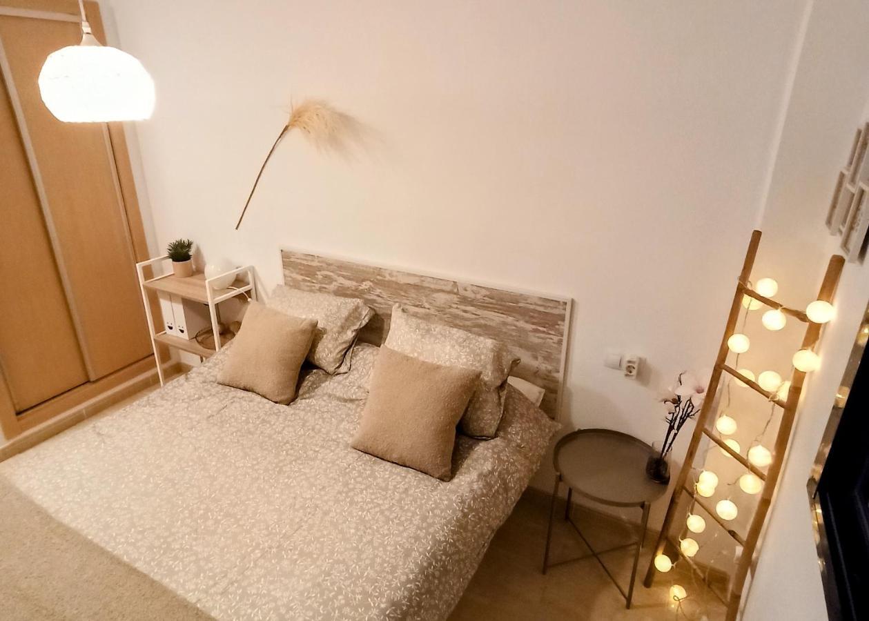 דירות אל קאמפיו Apartamento Con Piscina Terraza Y Parking מראה חיצוני תמונה